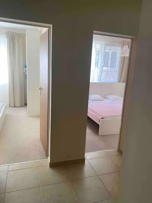 Pomorie Residence 2-Bedroom Apartment 300M To The Beach